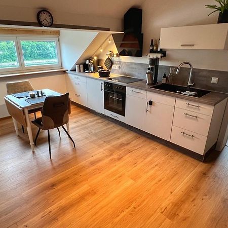Helle 2 Zimmer Dg Wohnung พัสเซา ภายนอก รูปภาพ