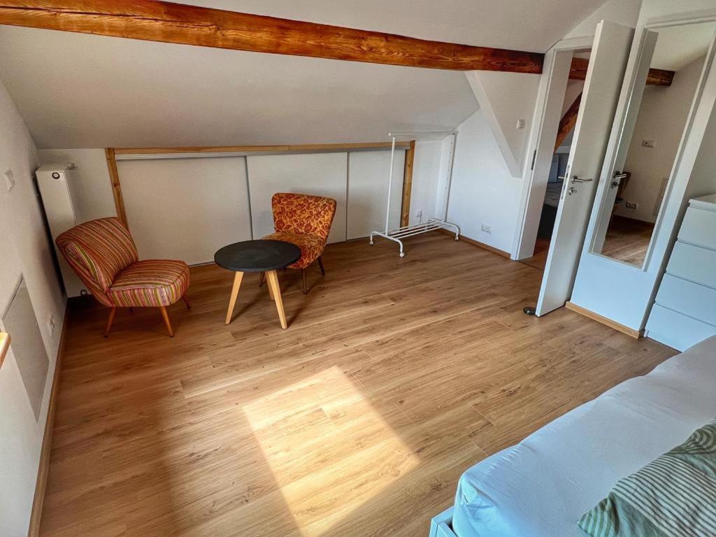 Helle 2 Zimmer Dg Wohnung พัสเซา ภายนอก รูปภาพ